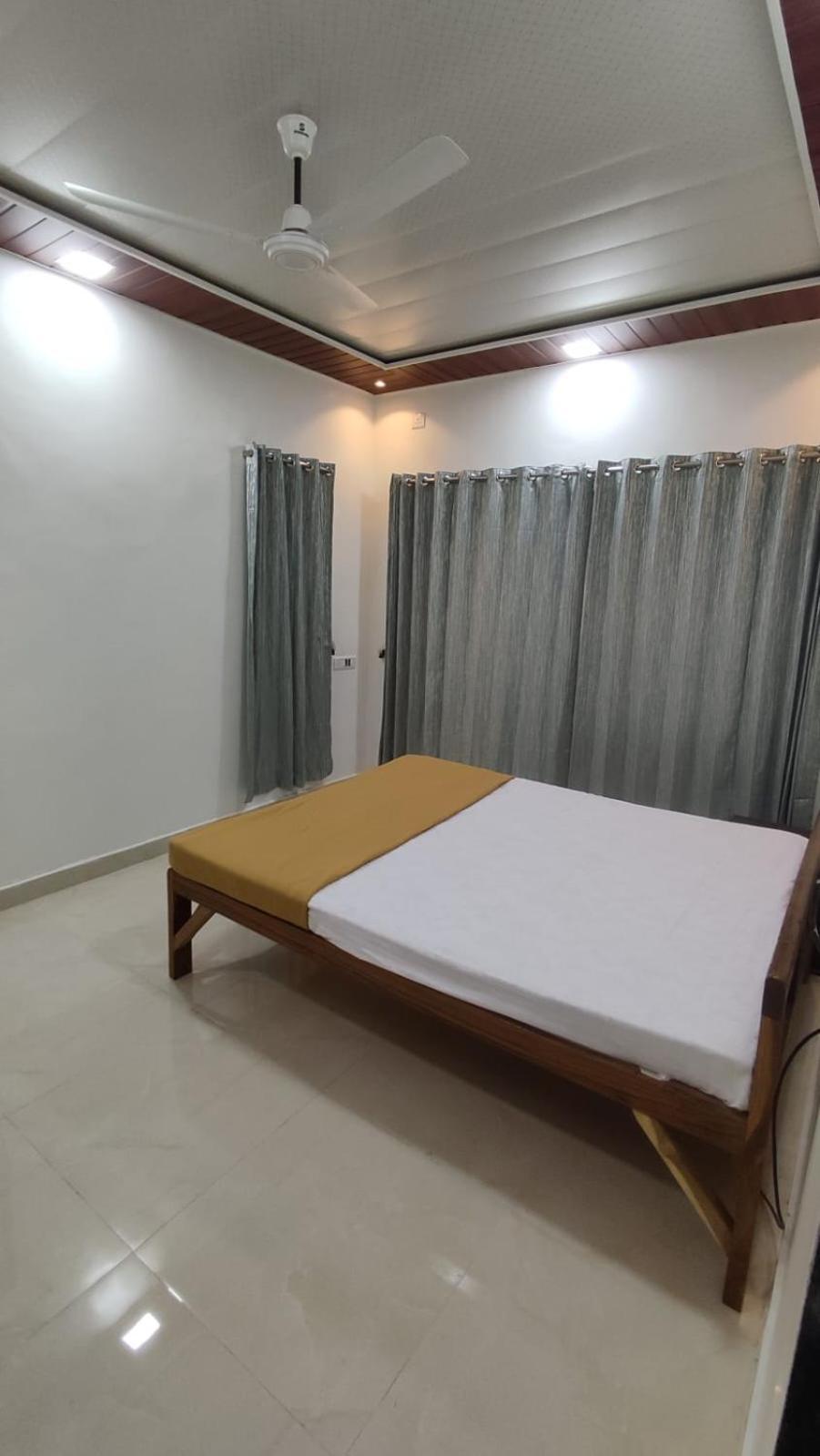 Hotel Mohor Retreat Alībāg Habitación foto