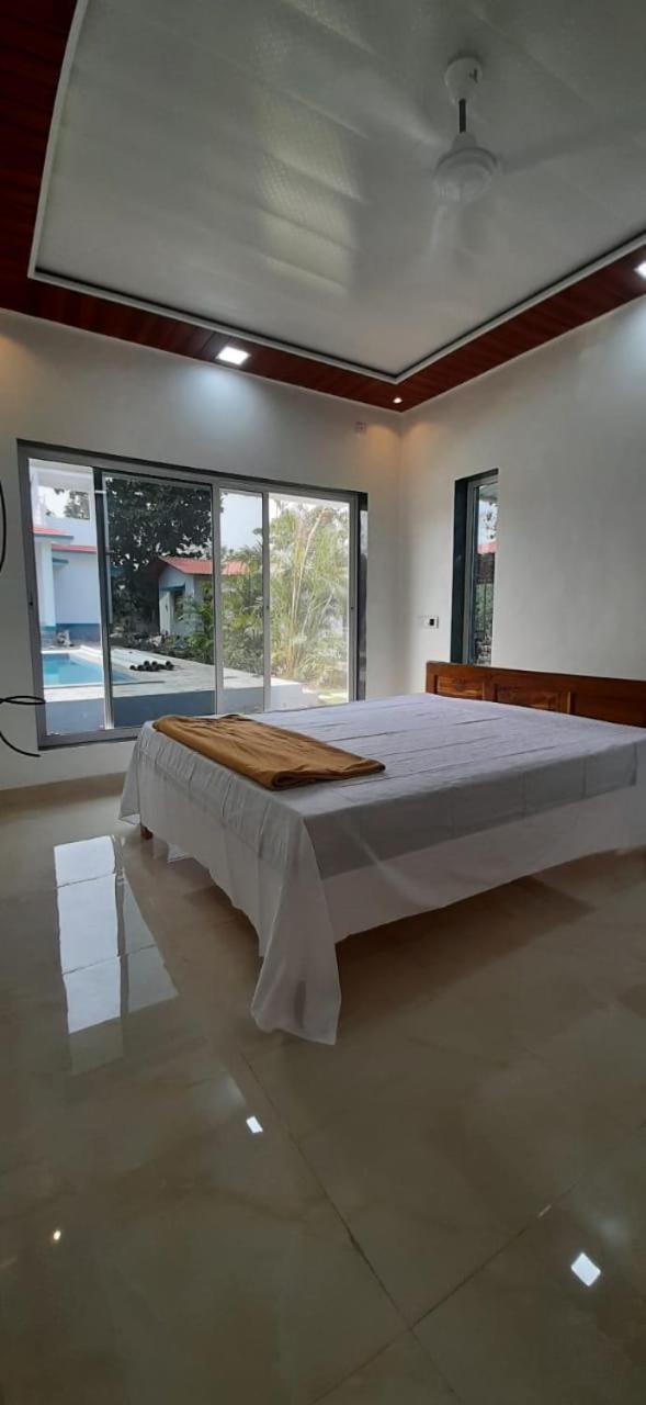 Hotel Mohor Retreat Alībāg Habitación foto